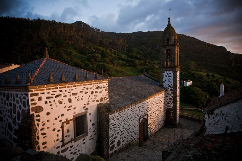 Atardece en San Andrés de Teixido | Foto: Turgalicia