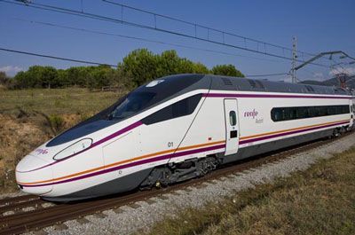 Renfe moderniza su política comercial para llegar más lejos | Foto: Renfe