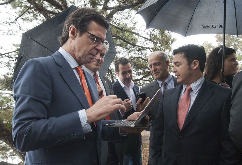 José Manuel Soria, ministro de Turismo, en la Isla de El Hierro | Foto: MIET