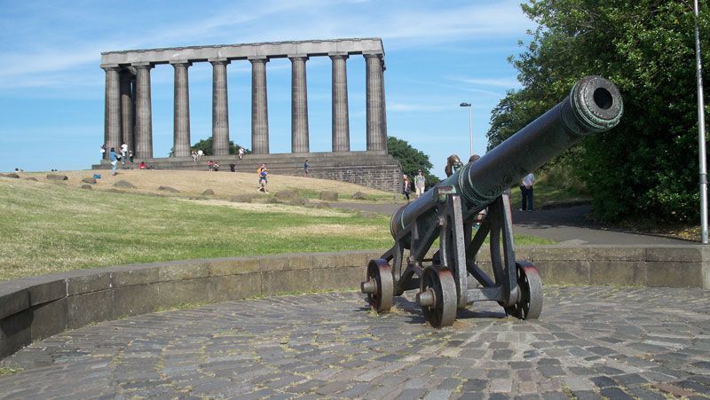 Monumentos inacabados en Calton Hill | Foto: David Fernández Monumentos inacabados en Calton Hill | Foto: David Fernández