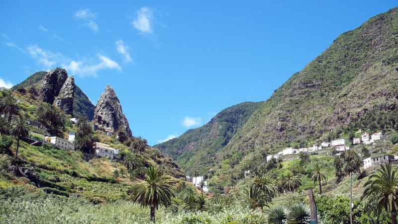 Sabrá el Gobierno conciliar turismo y recursos más allá de la playa | Foto: Hermigua (La Gomera), por David Fernández