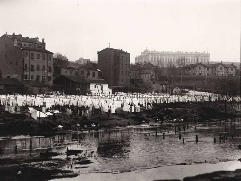 Lavaderos del río Manzanares al principio del siglo XX | Foto: Alfonso