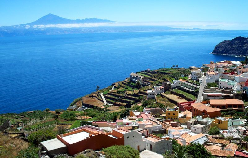 El Teide, en la isla de Tenerife, visto desde La Gomera | Foto: David Fernández