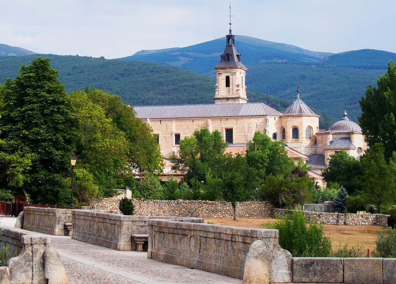 El Monasterio del Paular visto desde el Puente del Perdón | Foto: David Fernández