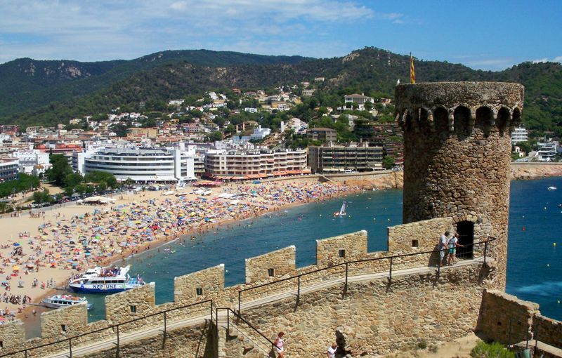 Muralla y ruinas medievales de Tossa de Mar | Foto: David Fernández