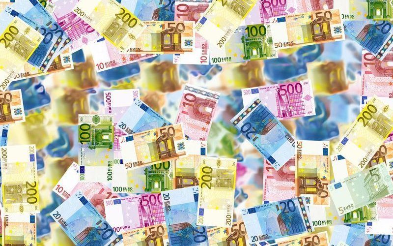 Dinero acumulado | Foto: angelolucas para Pixabay