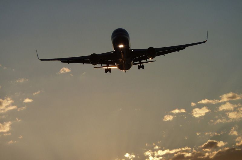 Avión aterrizando | Foto: Pixabay