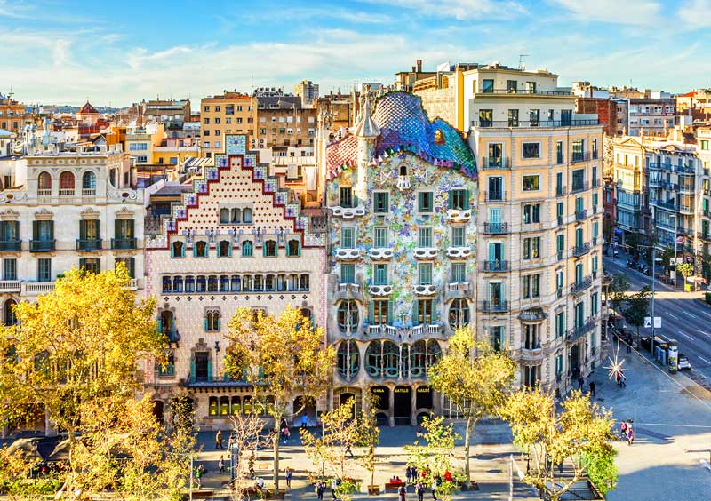 Vista de la Casa Batlló junto con Casa Amatller | Foto: Casa Batlló